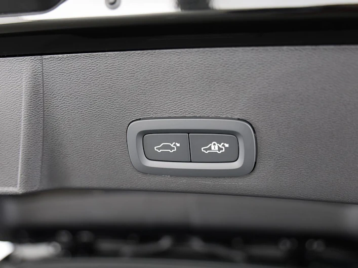 Fahrzeugbild VOLVO XC40