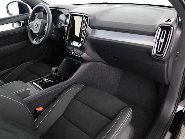 Fahrzeugbild VOLVO XC40