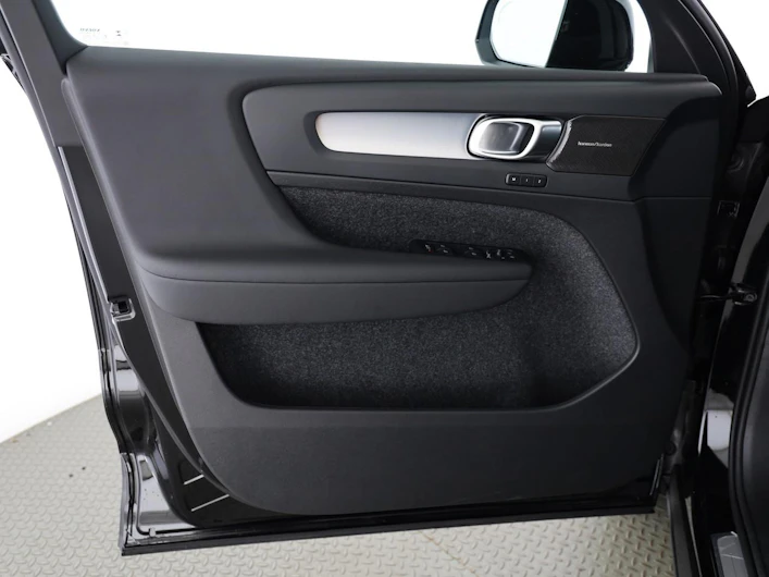 Fahrzeugbild VOLVO XC40