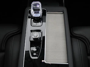 Fahrzeugbild VOLVO XC90 2.0 T8 TE Black Edition AWD