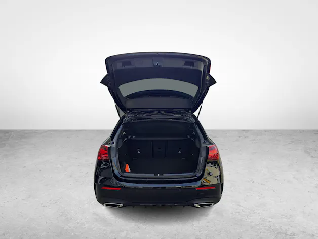 MERCEDES-BENZ A 200 Night Star AMG Line