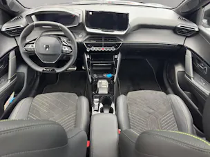 PEUGEOT 208 1.2 Hybrid 145 GT Exclusive