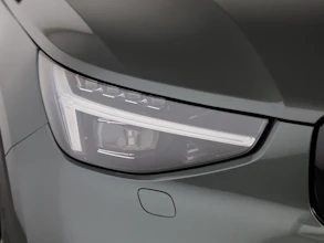 https://vehicle.imgix.net/4501549/04b40d5e-0b8d-4504-8aac-c09579469e79.jpg