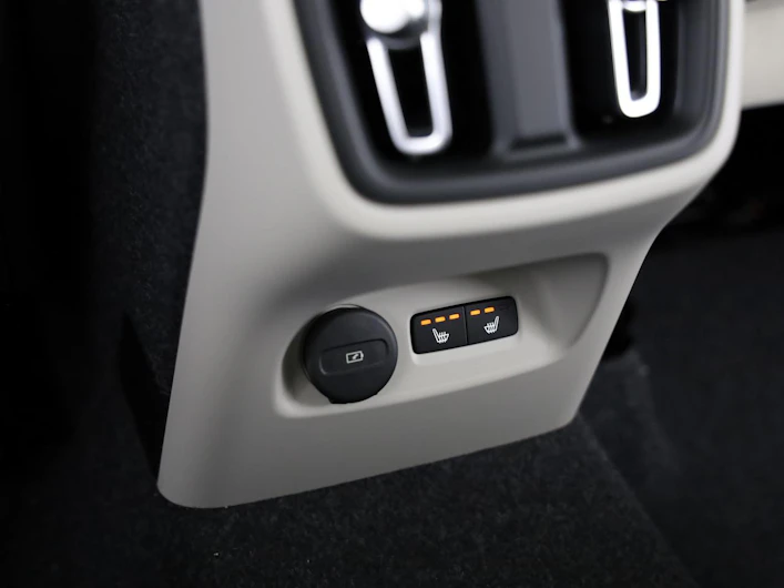 image du véhicule VOLVO XC40