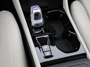 image du véhicule VOLVO XC40 2.0 B4 MH Ultra Dark
