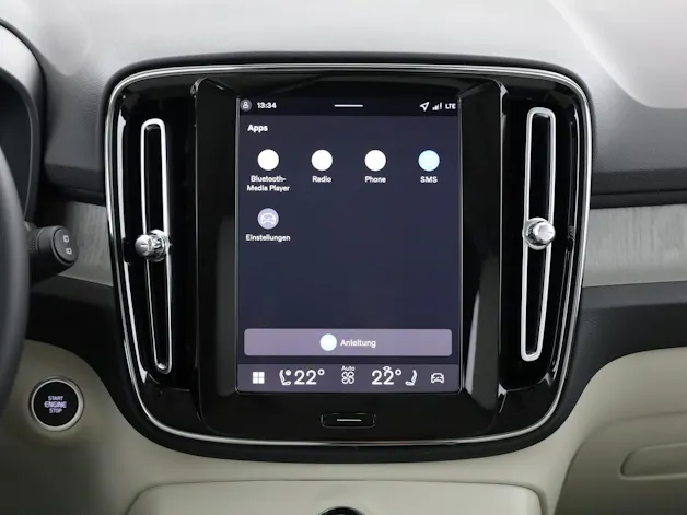 VOLVO XC40 2.0 B4 MH Ultra Dark