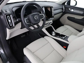 image du véhicule VOLVO XC40 2.0 B4 MH Ultra Dark