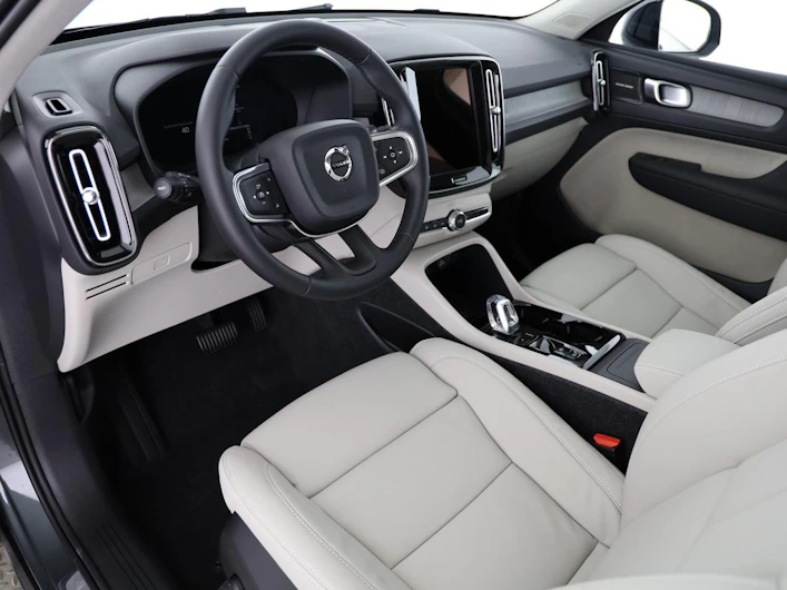 image du véhicule VOLVO XC40