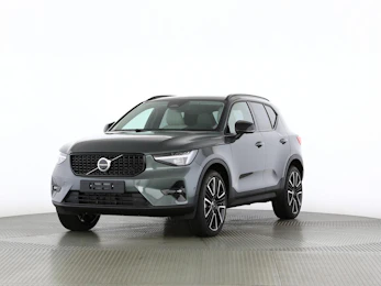 image du véhicule VOLVO XC40 2.0 B4 MH Ultra Dark image du véhicule VOLVO XC40 2.0 B4 MH Ultra Dark