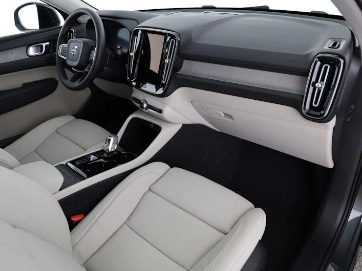 image du véhicule VOLVO XC40