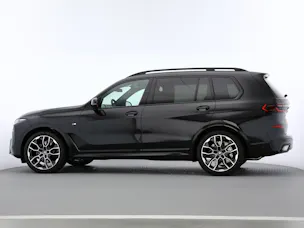 BMW X7 G07 40d xDrive SAG