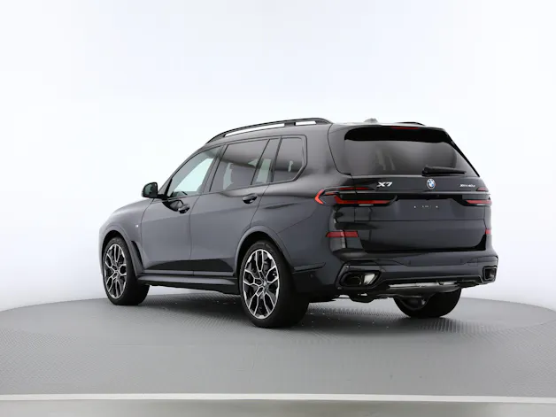BMW X7 G07 40d xDrive SAG