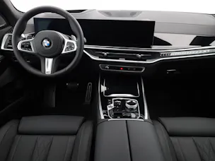 BMW X7 G07 40d xDrive SAG