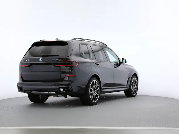 BMW X7 G07 40d xDrive SAG