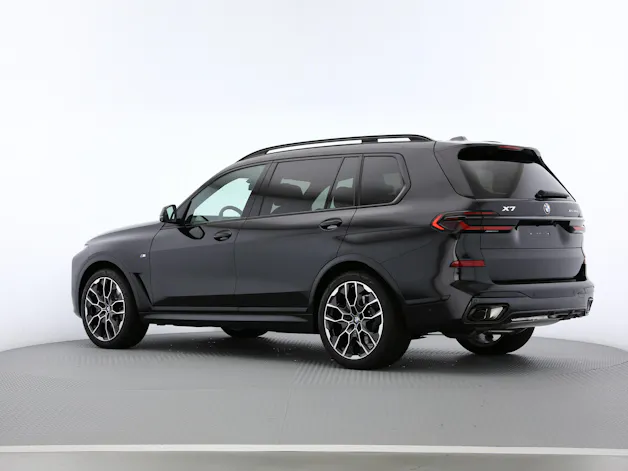 BMW X7 G07 40d xDrive SAG