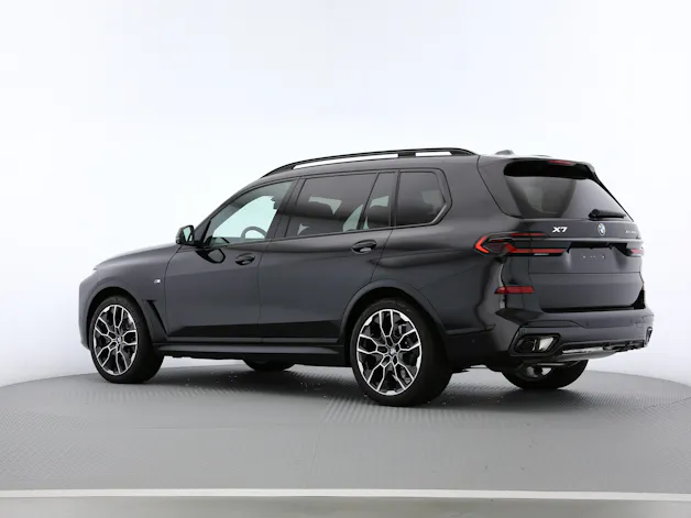 BMW X7 G07 40d xDrive SAG