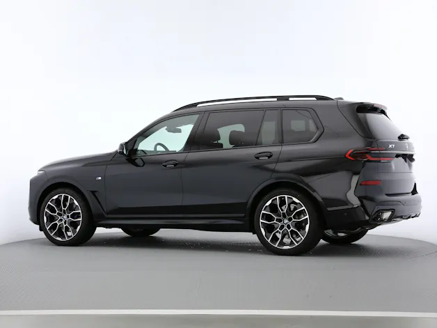 BMW X7 G07 40d xDrive SAG