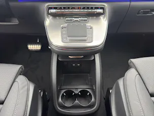 MERCEDES-BENZ V 300 d Exclusive Swiss Edition L 4Matic