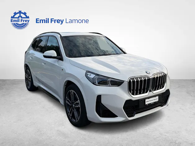 BMW X1 U11 23i xDrive paddles