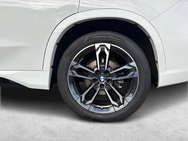 BMW X1 U11 23i xDrive paddles