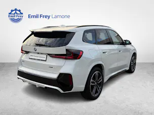 BMW X1 U11 23i xDrive paddles