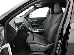 BMW X1 U11 23d xDrive paddles