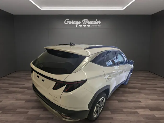 HYUNDAI Tucson 1.6 T-GDi HEV Amplia 4WD
