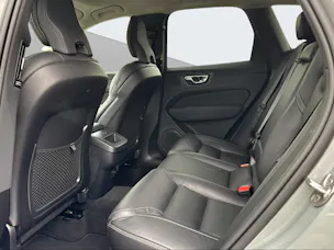 VOLVO XC60 2.0 B5 MH Plus Dark AWD