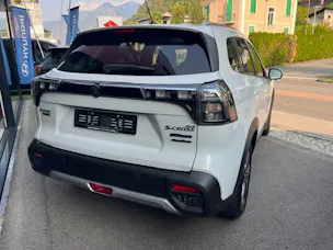 Suzuki S-Cross 1.4 T Compact Top Hybrid 4x4