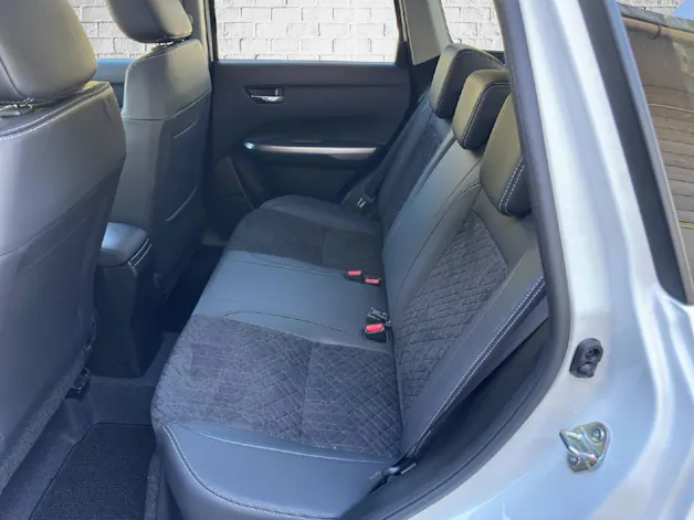 Suzuki Vitara 1.4 T Piz Sulai Top Hybrid 4x4