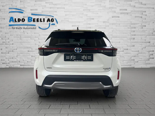 Toyota Yaris Cross 1.5 VVT-i HSD Adventure AWD-i