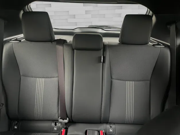 Toyota Yaris Cross 1.5 VVT-i HSD Adventure AWD-i