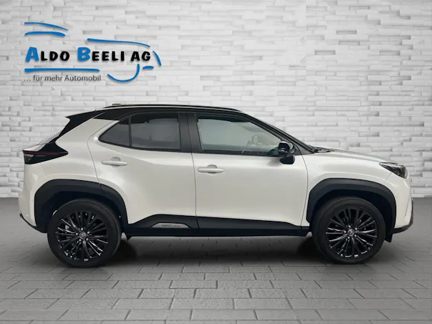 Toyota Yaris Cross 1.5 VVT-i HSD Adventure AWD-i