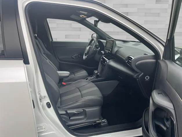 Toyota Yaris Cross 1.5 VVT-i HSD Adventure AWD-i