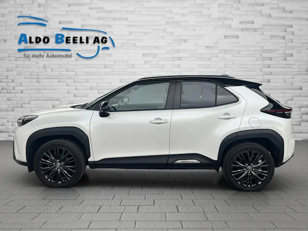 Toyota Yaris Cross 1.5 VVT-i HSD Adventure AWD-i