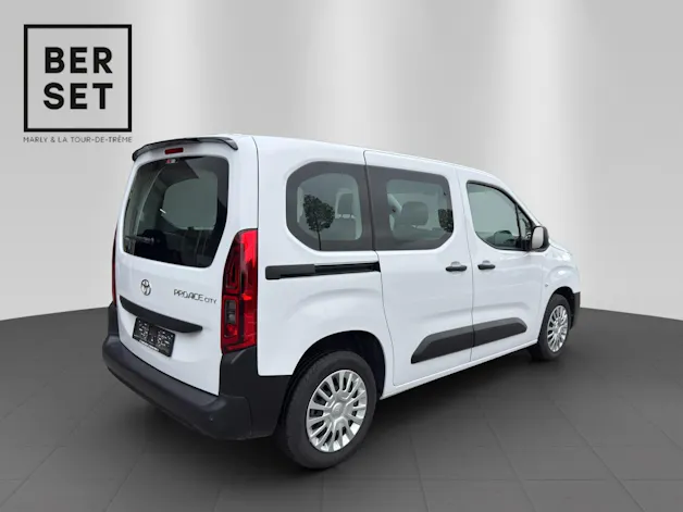 Toyota Proace City Verso L1 1.2 110 Comfort