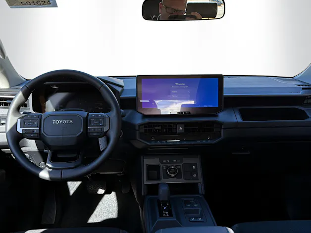 Toyota Hilux Double Cab.-Pick-up 59KWh Comfort