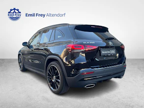 https://vehicle.imgix.net/4501826/2869742d-1a94-4b88-afa8-4e36853fceaf.jpg
