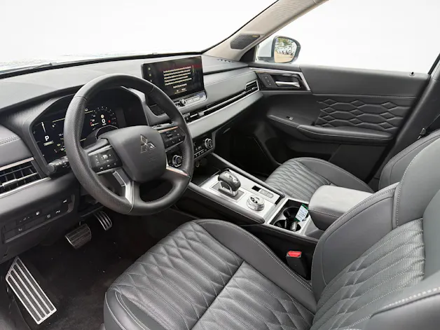 Mitsubishi Outlander 2.4 PHEV Instyle 4x4