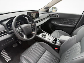 https://vehicle.imgix.net/4501834/fefbf406-315f-4f01-be66-7b2a77d72d8f.jpg
