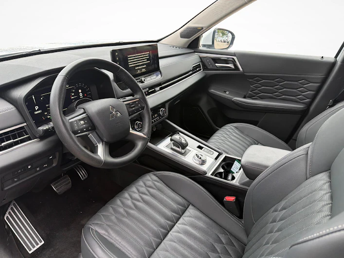 image du véhicule MITSUBISHI OUTLANDER