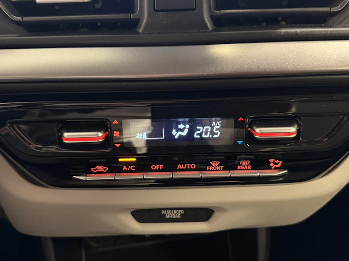 image du véhicule SUZUKI SWIFT