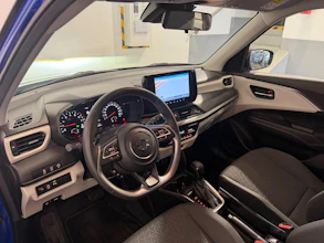 https://vehicle.imgix.net/4501838/9705adc3-3fba-445b-9f3b-c623c55947c0.jpeg