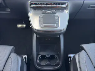 MERCEDES-BENZ V 300 d Exclusive Swiss Edition L 4Matic