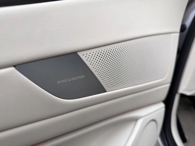 Genesis G80 Electrificed Premium AWD **Facelift**