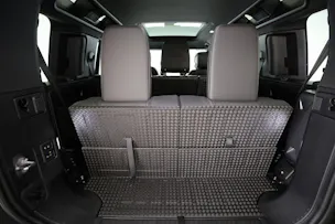 Land Rover Defender 110 3.0 D I6 350 X-Dynamic HSE