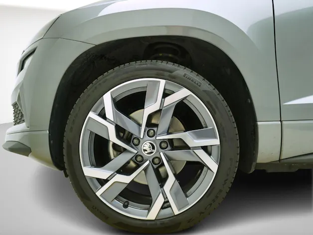 SKODA Karoq 2.0 TDI DSG Sport Line 4x4