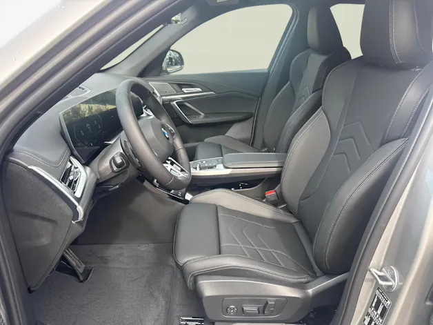 BMW X1 U11 20i sDrive Kit Sport M