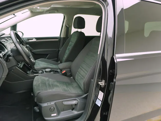 VW Touran 1.5 TSI DSG Highline