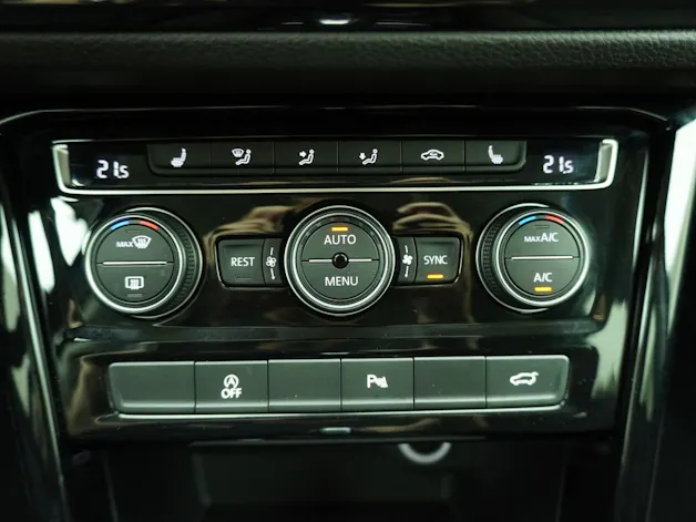 VW Touran 1.5 TSI DSG Highline
